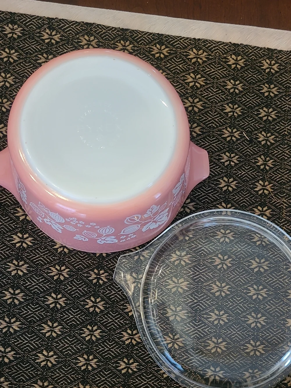 Vintage PYREX Pink Gooseberry #473 - 1 Qt Casserole Dish with Lid USA Like New!!